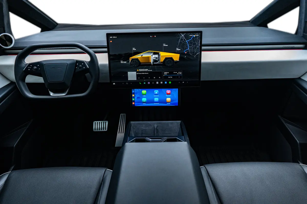 Tesla Cybertruck Apple Carplay & Android Auto Smart Dash Screen 2