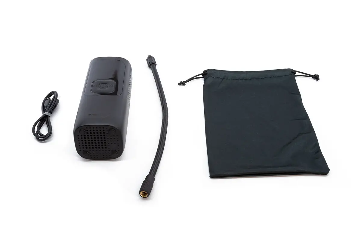 Amaxx Tesla Digital Tire Inflator Cordless Portable Air Pump 1