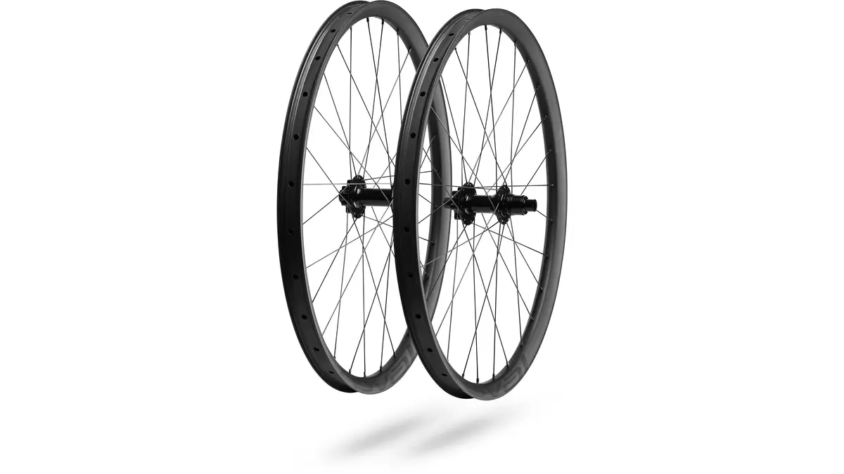 Specialized Traverse 27.5 Carbon 148 Wheelset 1
