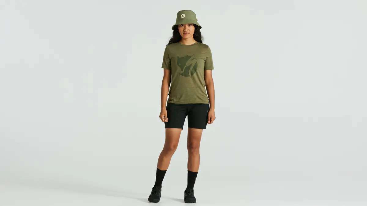 Specialized/Fjällräven Riders Hybrid Short Wmns 1