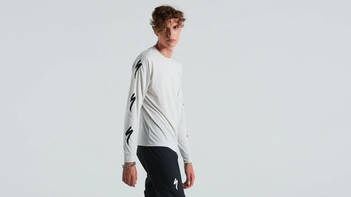 Specialized Reign Long-Sleeve Cycling T-Shirt