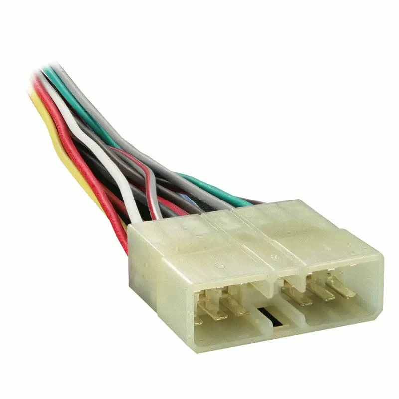 70-1692 Universal Import Lead Providing Power & 4-Speaker Capabilities 1