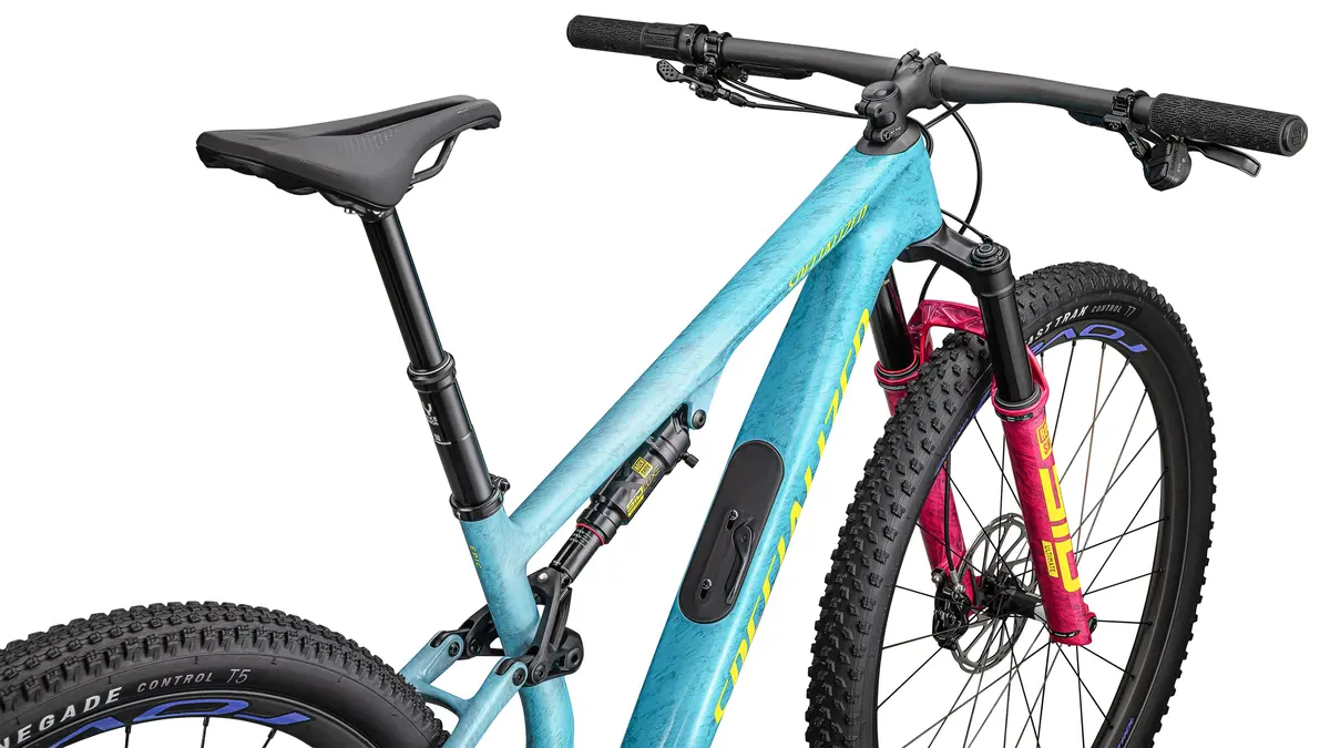 2025 Specialized Epic 8 Pro 4