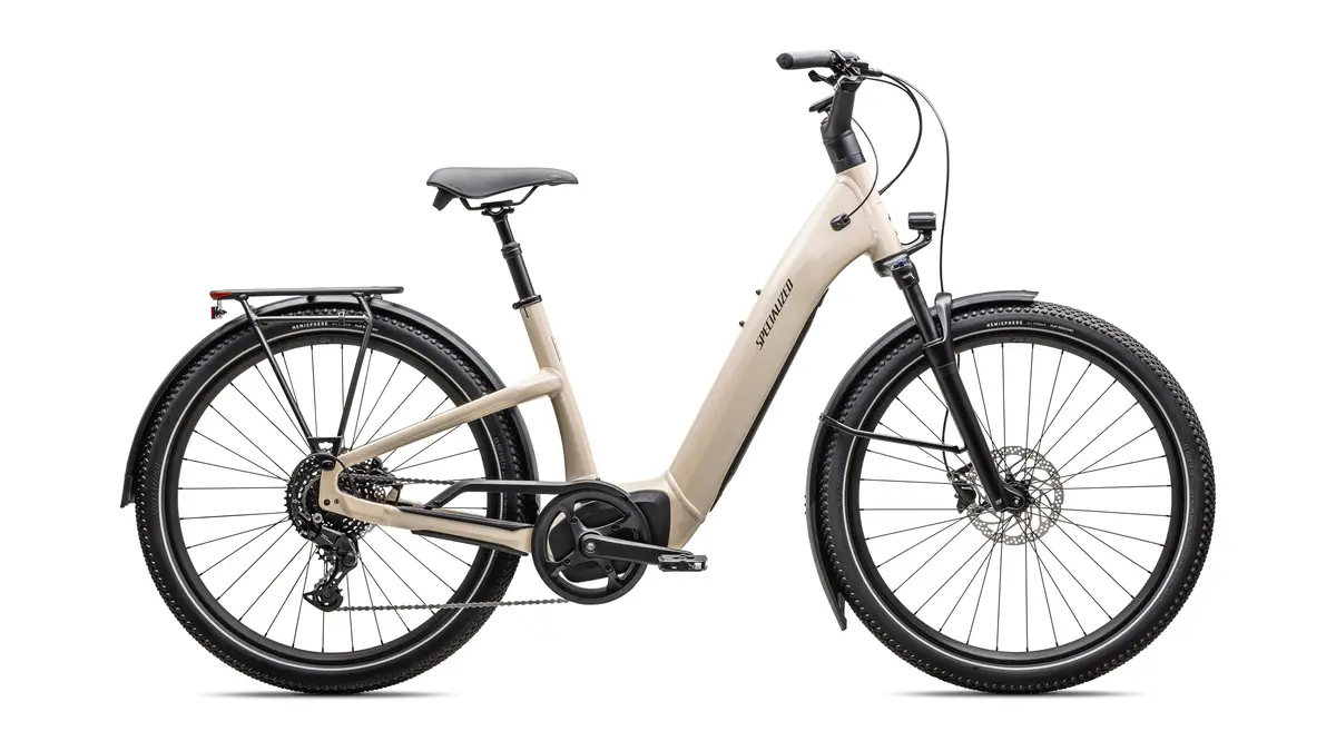 2025 Specialized Turbo Como 4.0 1