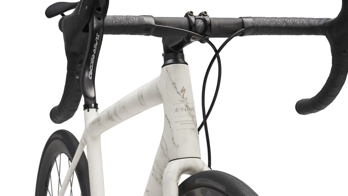 2023 Specialized Aethos S-Works Campagnolo Ltd Satbch/Blkprl 6