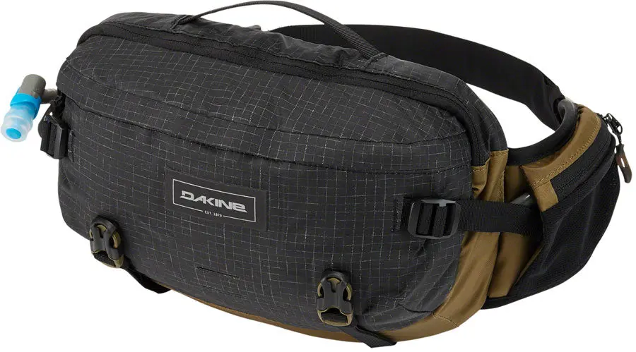 Dakine Seeker Hydration Lumbar Pack 1