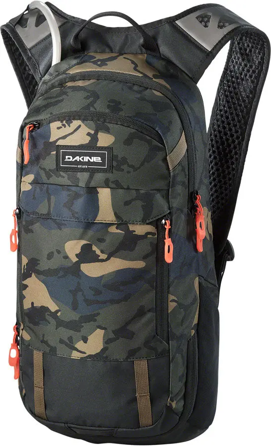 Dakine Syncline Hydration Pack 1