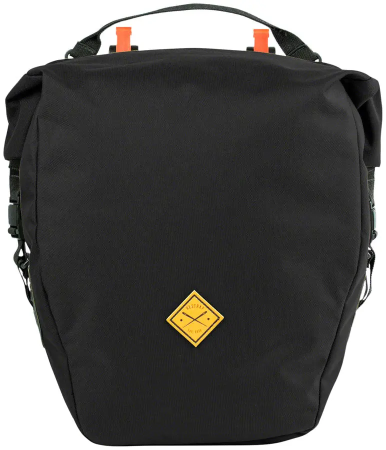 Restrap Pannier 1