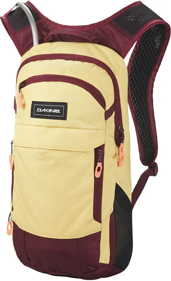 Dakine Syncline Women's Hydration Pack 1