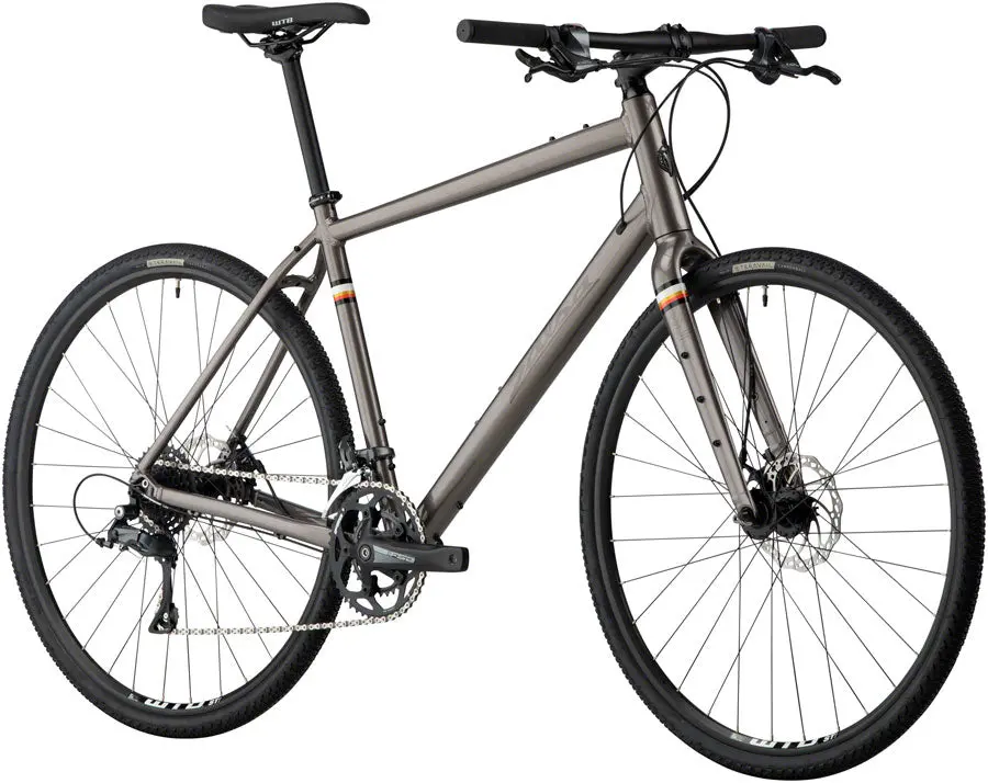 Salsa Journeyman Flat Bar Claris 700 Bike - Gray 2