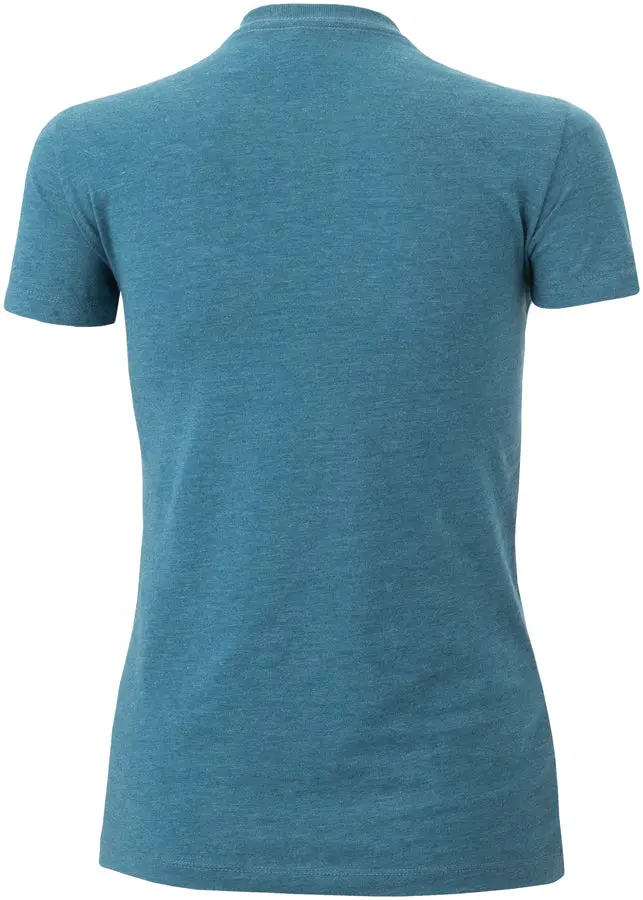 Issi Elevation T-Shirt 2
