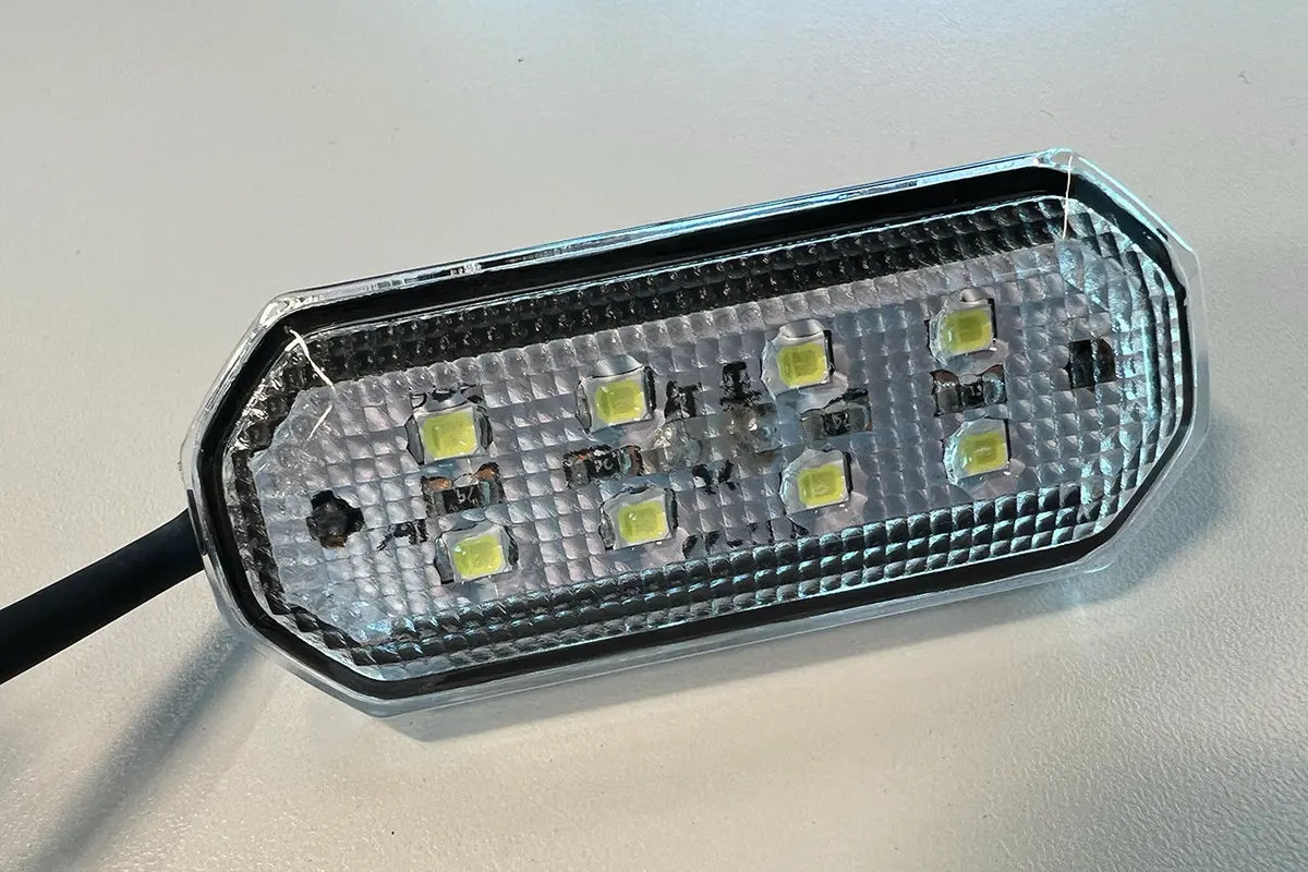 T Sportline Tesla Model S / X (2021-Present) Rear Hatch Mega-Bright 8X Led Light 1