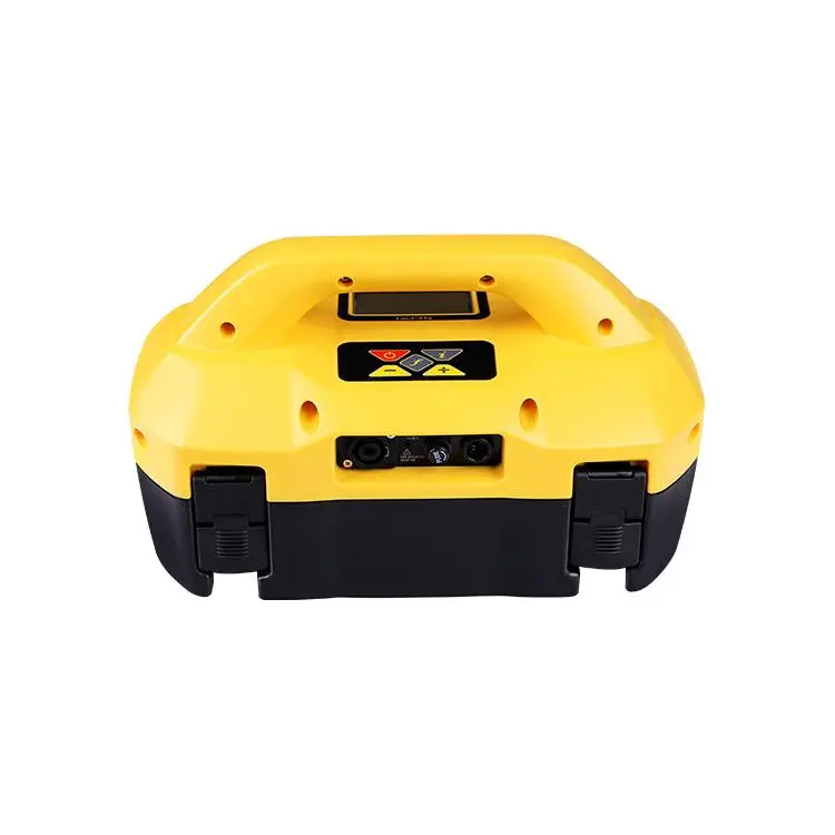 Vivax 5 Watt Transmitter 1