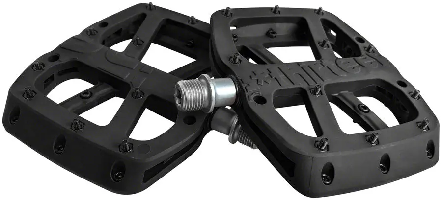 E*Thirteen By The Hive Base Pedals 1