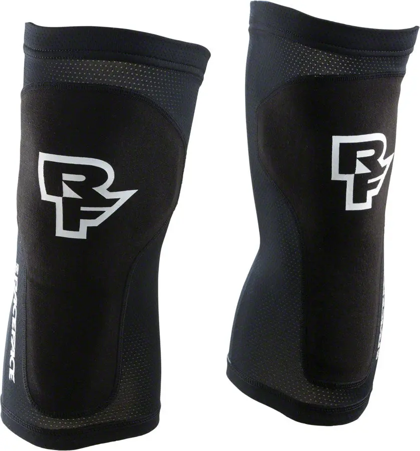 Raceface Charge Leg Pads 1