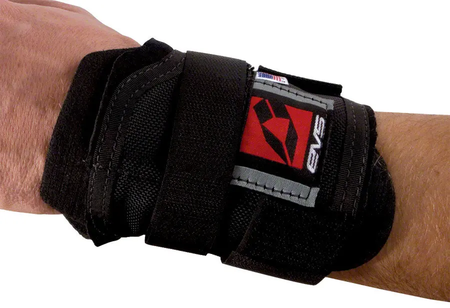 Evs Sports Wrist Brace 1