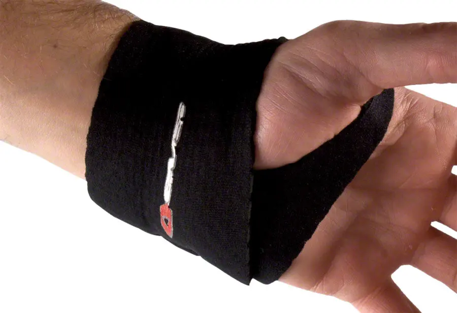 Evs Sports Wrist Stabilizer 1