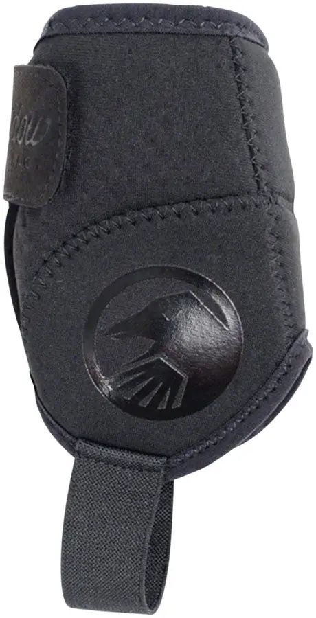 The Shadow Conspiracy Super Slim Ankle Guards 1