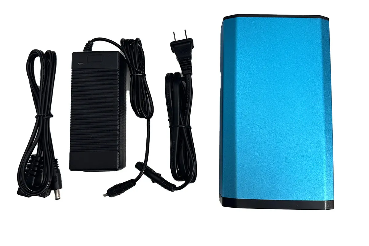 Rechargeable Power Bank For Tesla Powered Refrigerator / Freezer Cooler 1