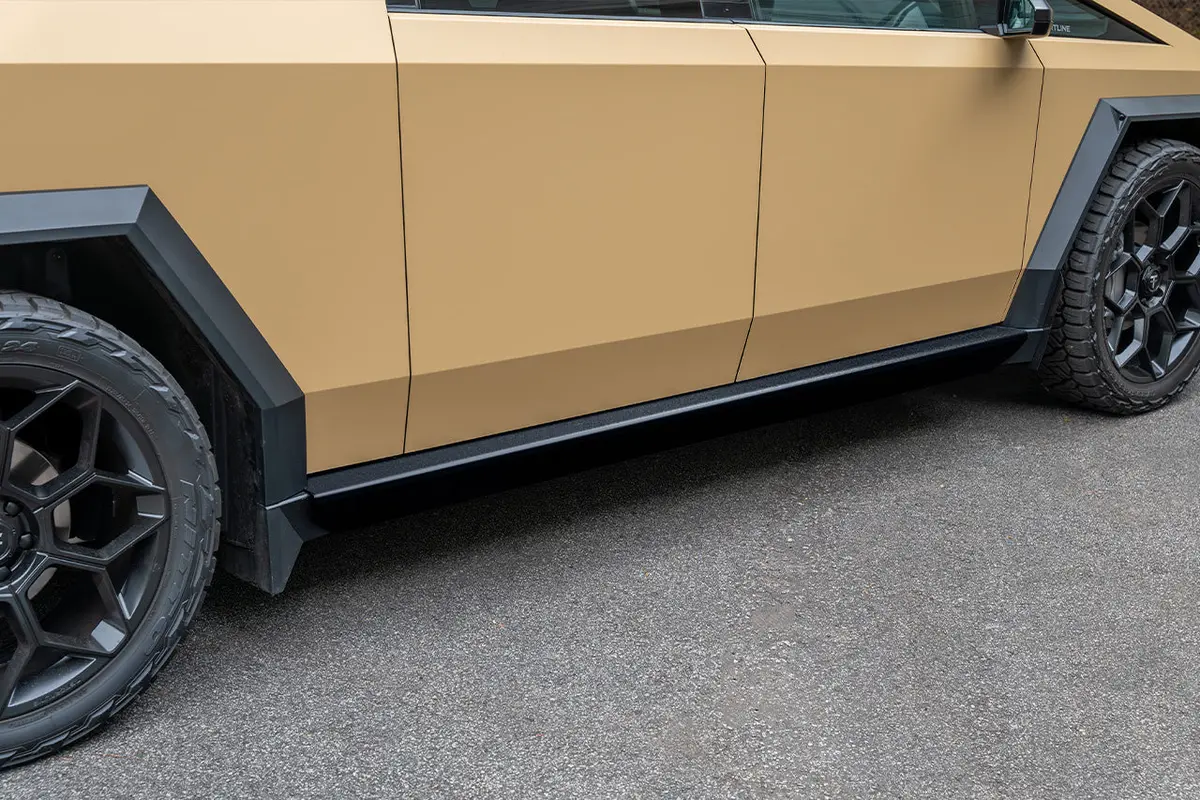 Tesla Cybertruck Side Step And Lower Rocker Cladding Armor 1