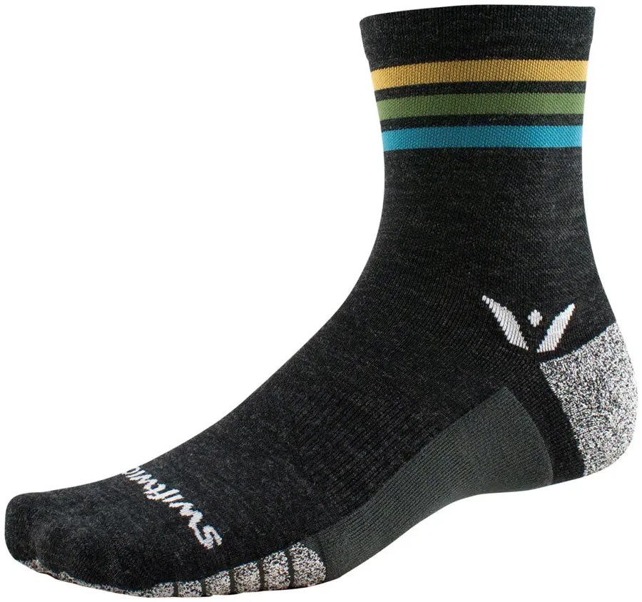 Swiftwick Flite XT Trail Five Cycling Socks - Image 2