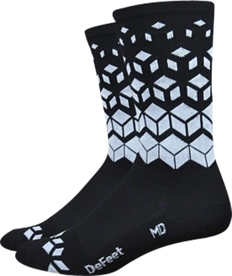DeFeet Aireator Hi-Rouleur Ventilated Cycling Socks - Image 4