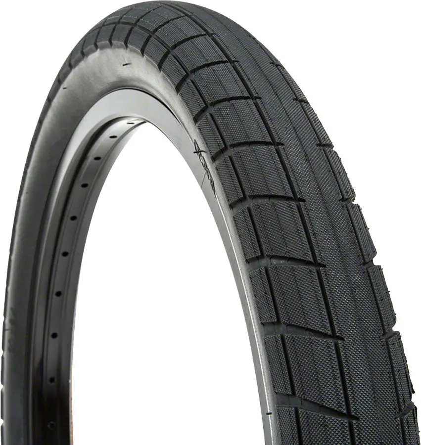 Bsd Donnasqueak Tire 1