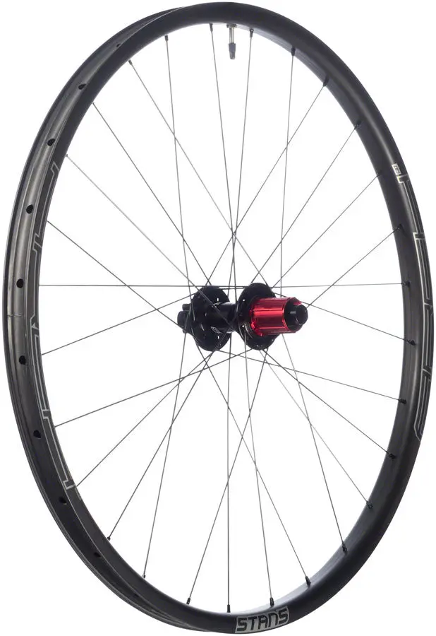 Stan's No Tubes Arch Cb7 Rear Wheel 1