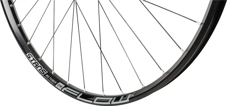 Stan's No Tubes Flow S1 Front Wheel 1