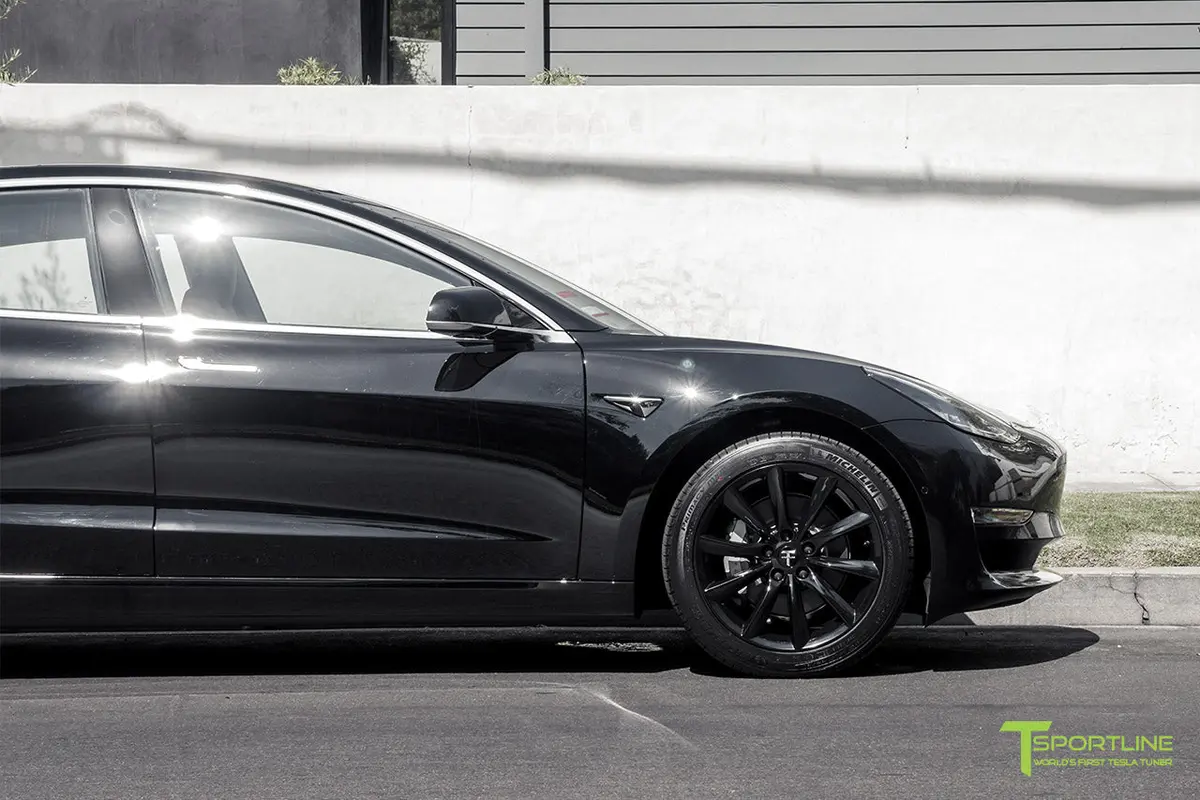 Tst 18" Tesla Model 3 Replacement Wheel And Tire 34