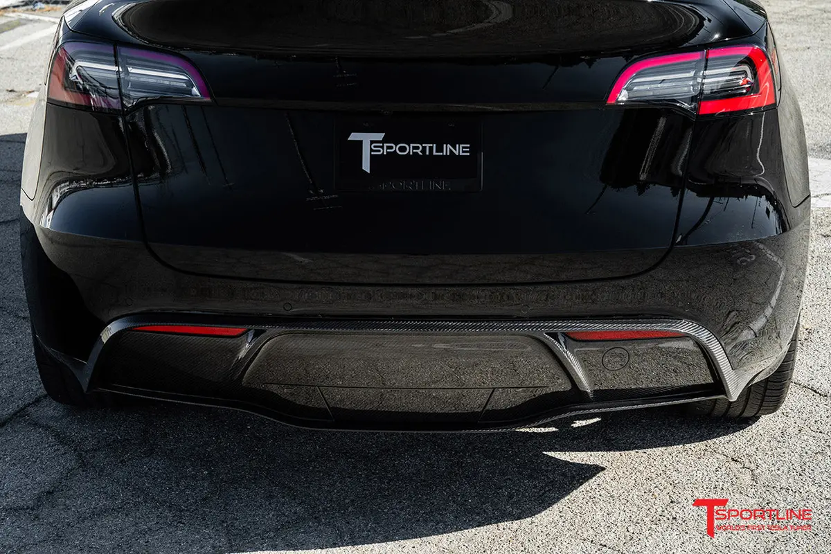 Tesla Model Y Carbon Fiber Rear Diffuser 2