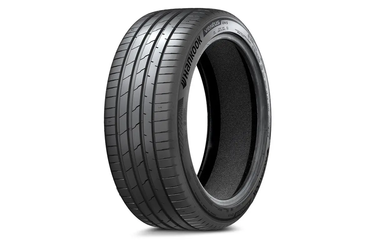 Hankook Ion Evo All Season Suv 255/40R20 Xl With Noise Cancelling Foam 1