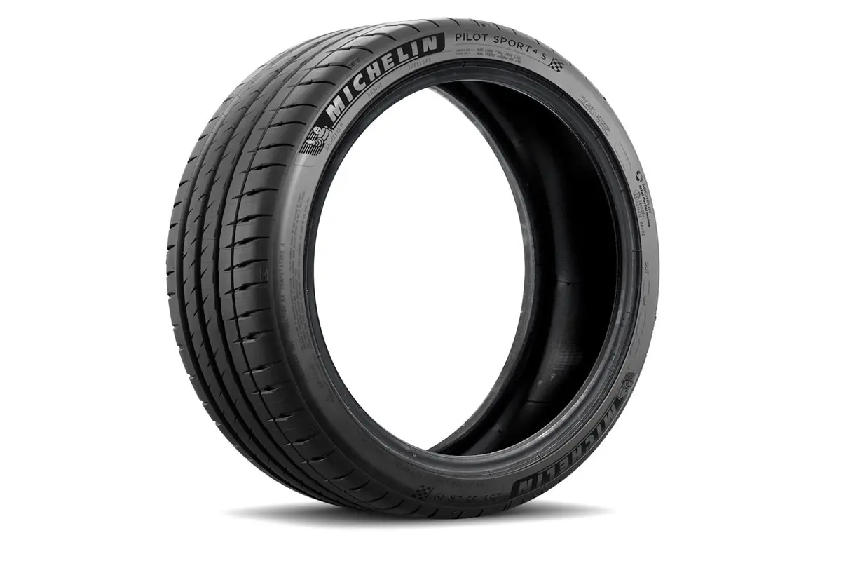 Michelin Pilot Sport 4S 265/35Zr22 Xl 2