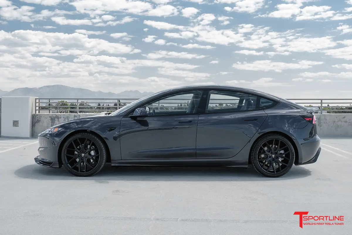 Tesla Model 3 Highland Carbon Fiber Side Aero Skirts (Fits Std / Long Range / Performance) 1
