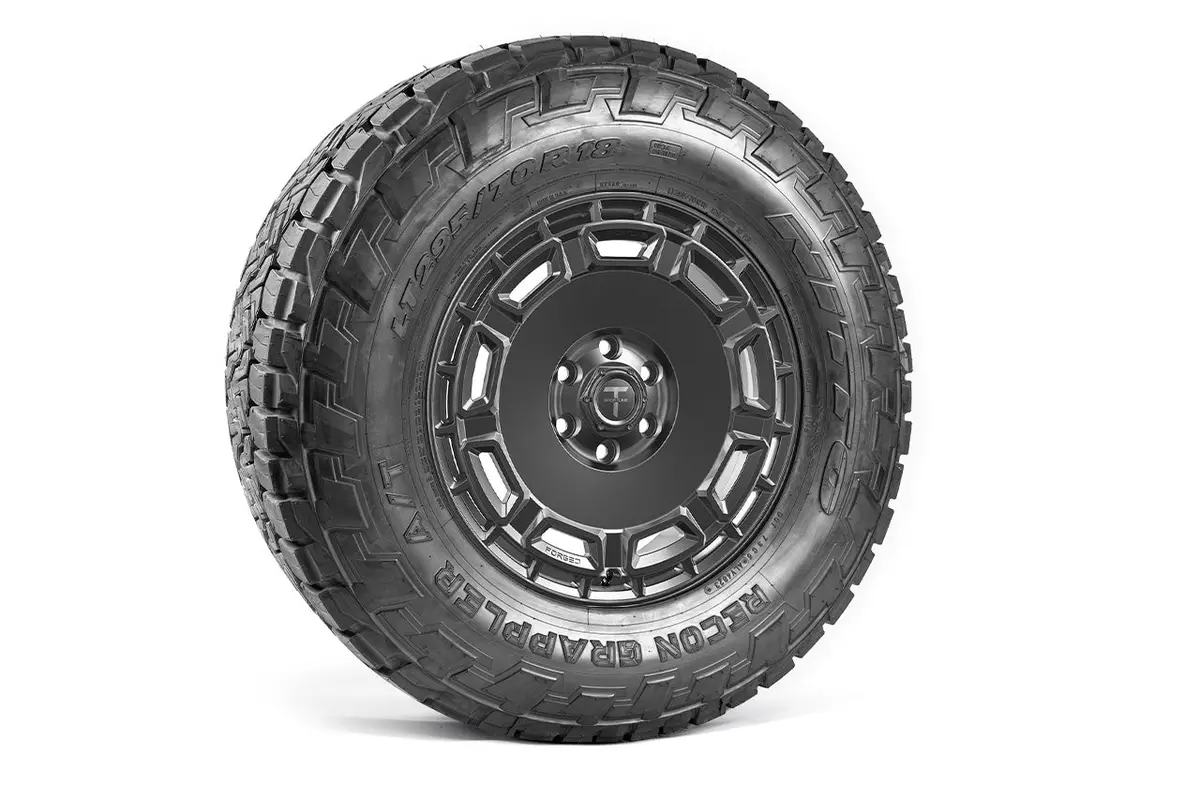CT9 Forged 18-Inch Wheel & Tire Assembly for Tesla Cybertruck – Set of 4 - Image 3