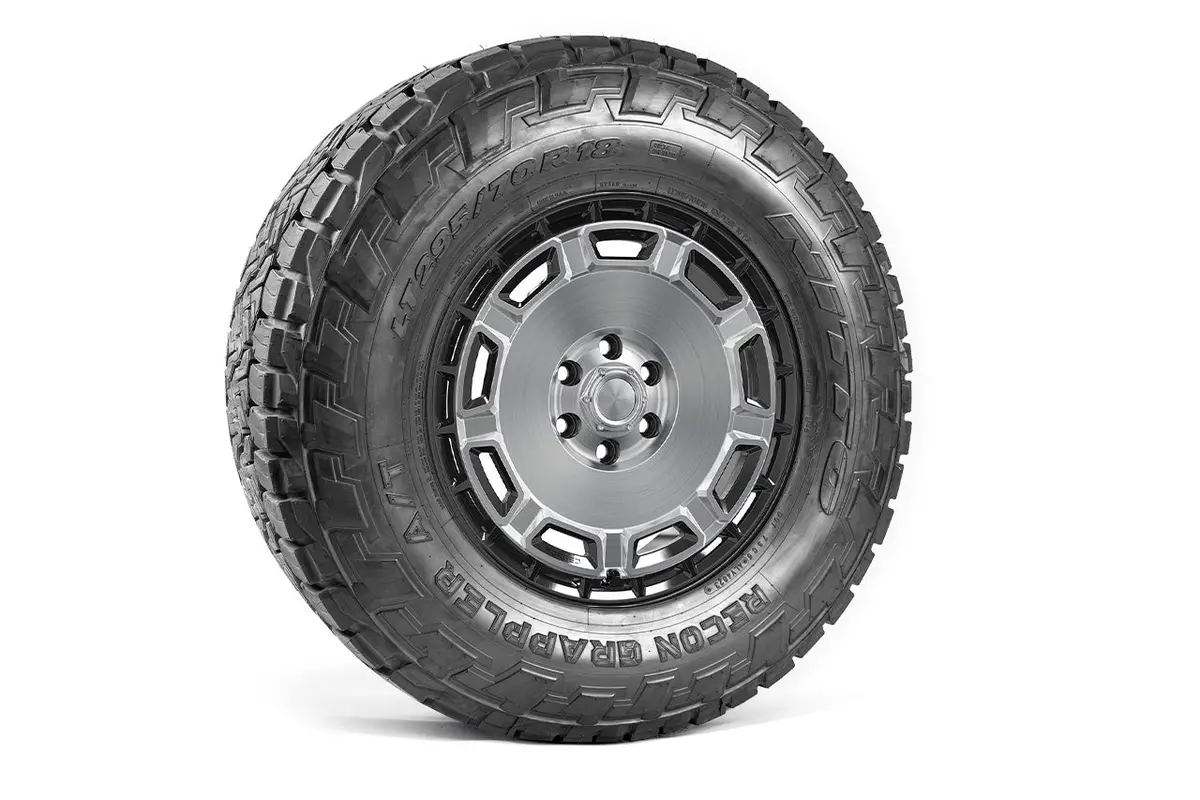 CT9 Forged 18-Inch Wheel & Tire Assembly for Tesla Cybertruck – Set of 4 - Image 4