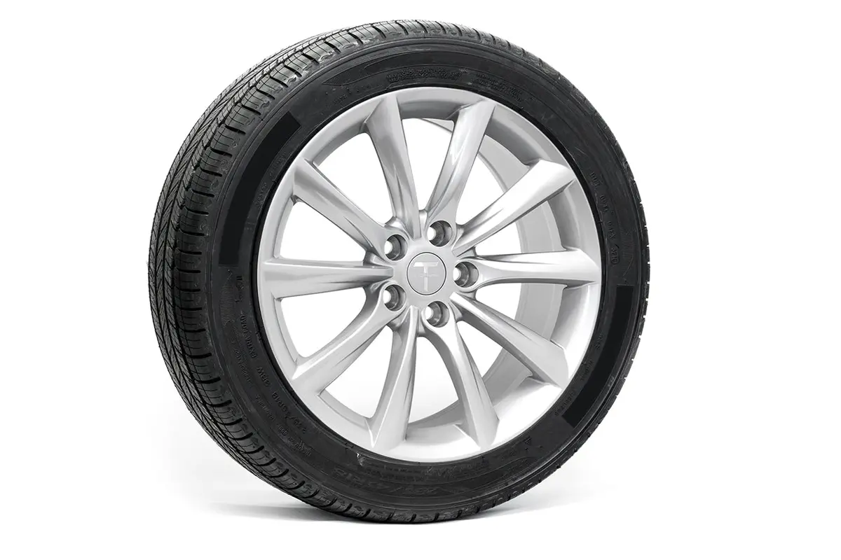 Tst 18" Tesla Model 3 Replacement Wheel And Tire 2