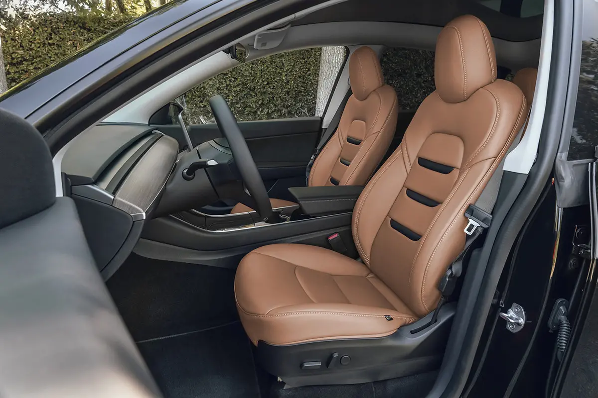 Tesla Model Y 5 Seat Interior Upgrade Kit - Insignia Design 31