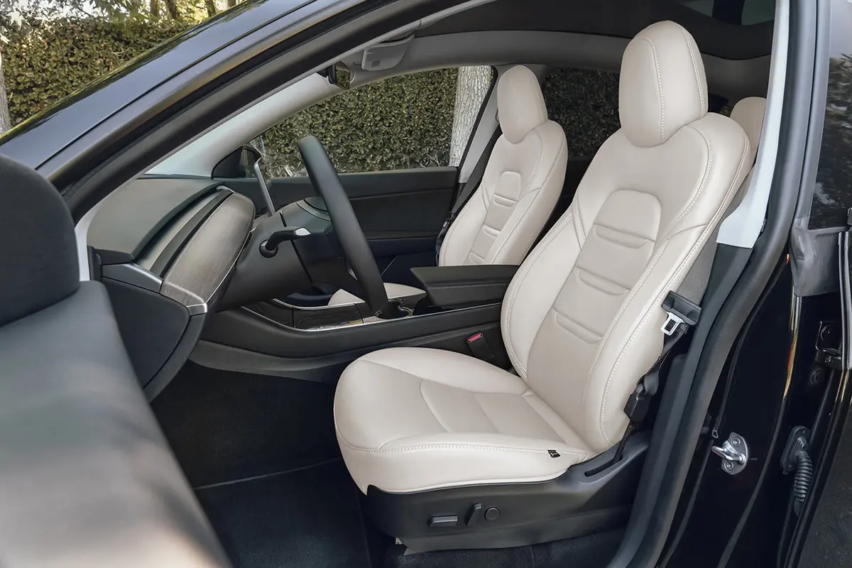 Tesla Model Y 5 Seat Interior Upgrade Kit - Insignia Design 37