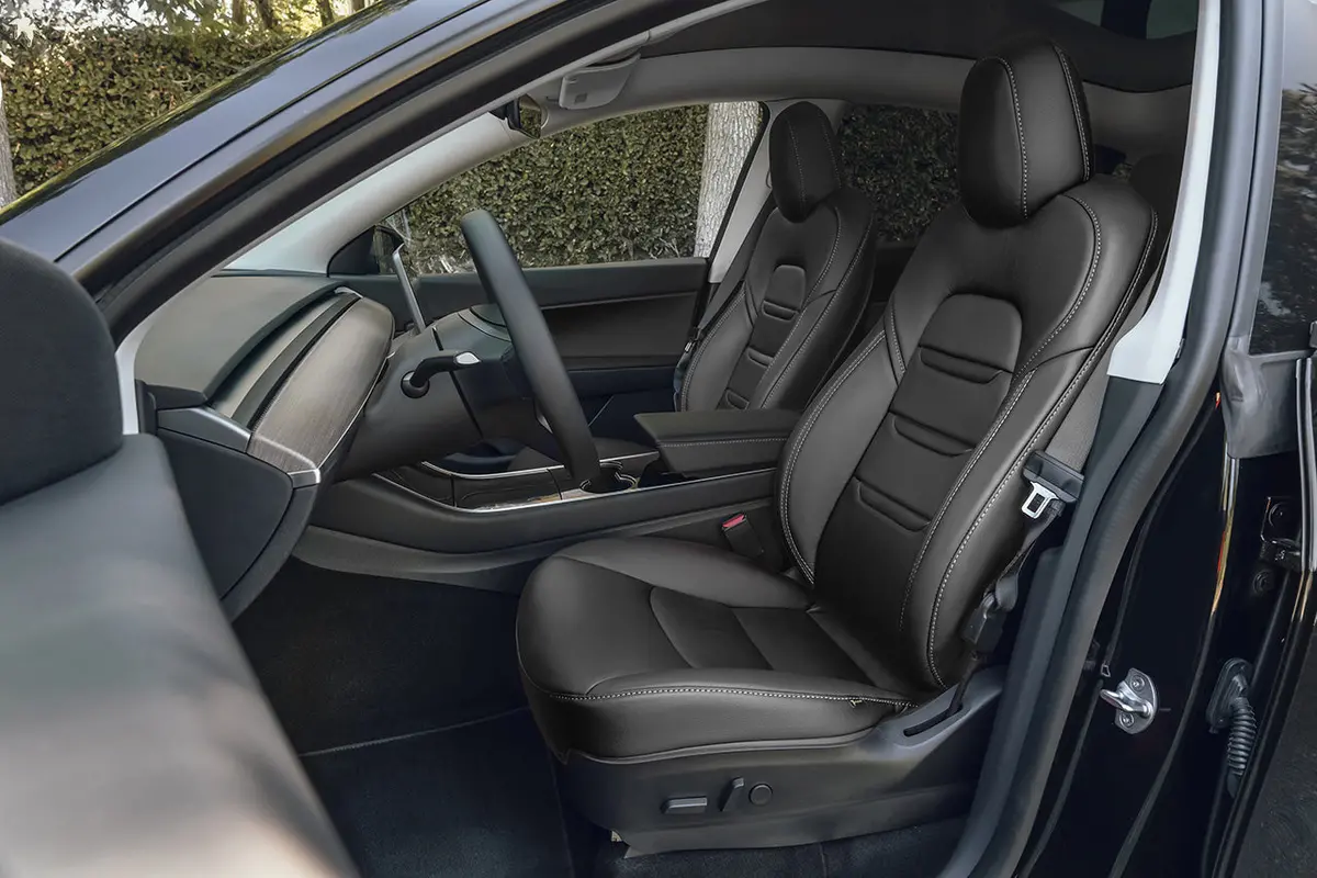 Tesla Model Y 5 Seat Interior Upgrade Kit - Insignia Design 11