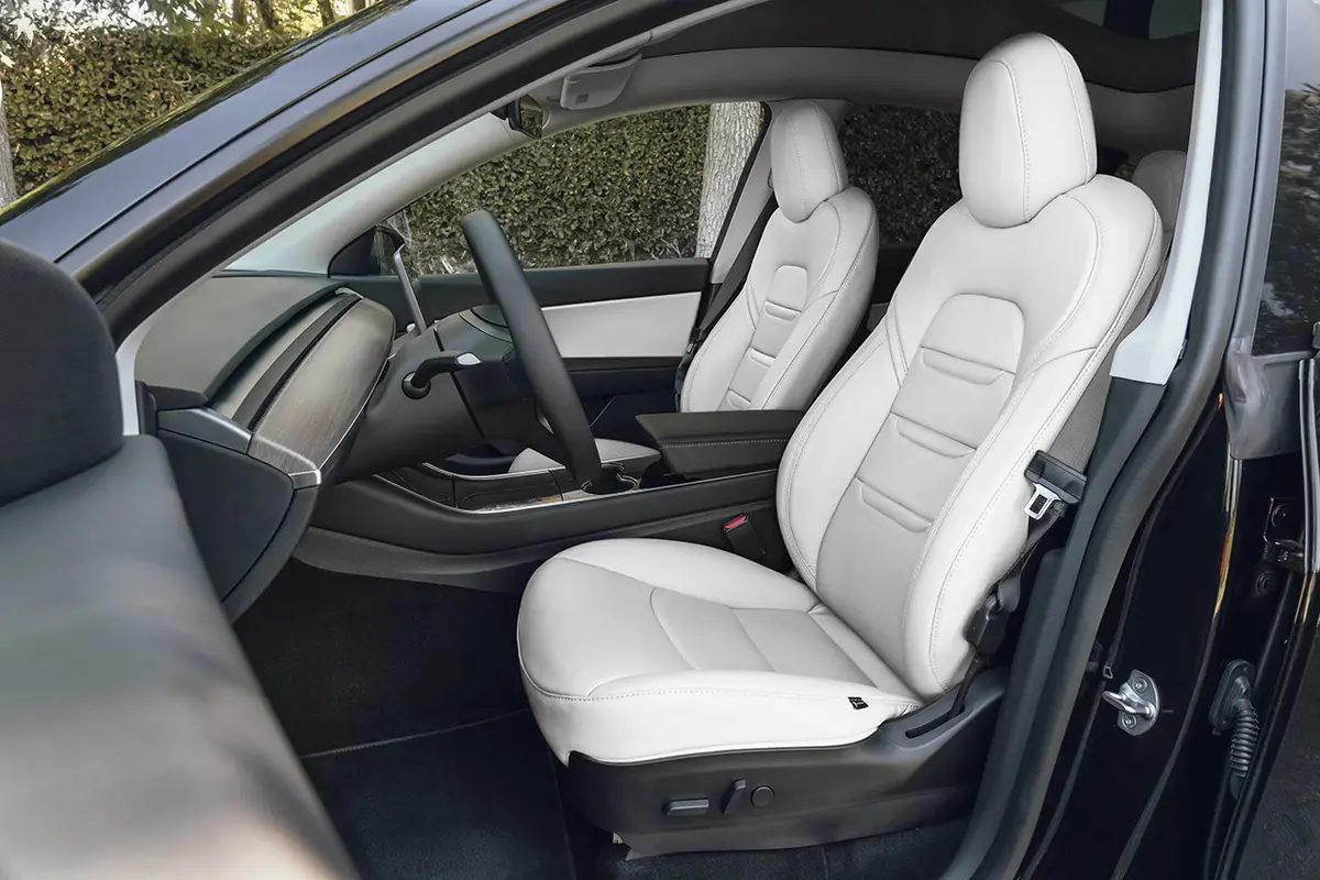 Tesla Model Y 5 Seat Interior Upgrade Kit - Insignia Design 7