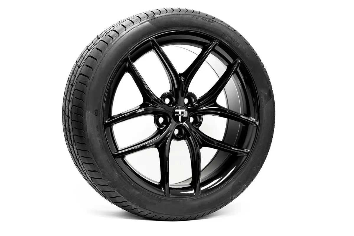 Ts5 20" Tesla Model Y Wheel And Winter Tire Package (Set Of 4) 3