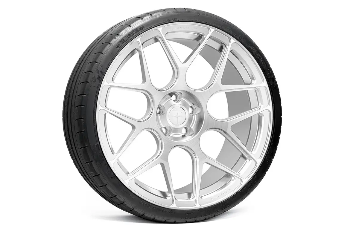 Ty117 21" Tesla Model Y Wheel And Tire Package (Set Of 4) 37